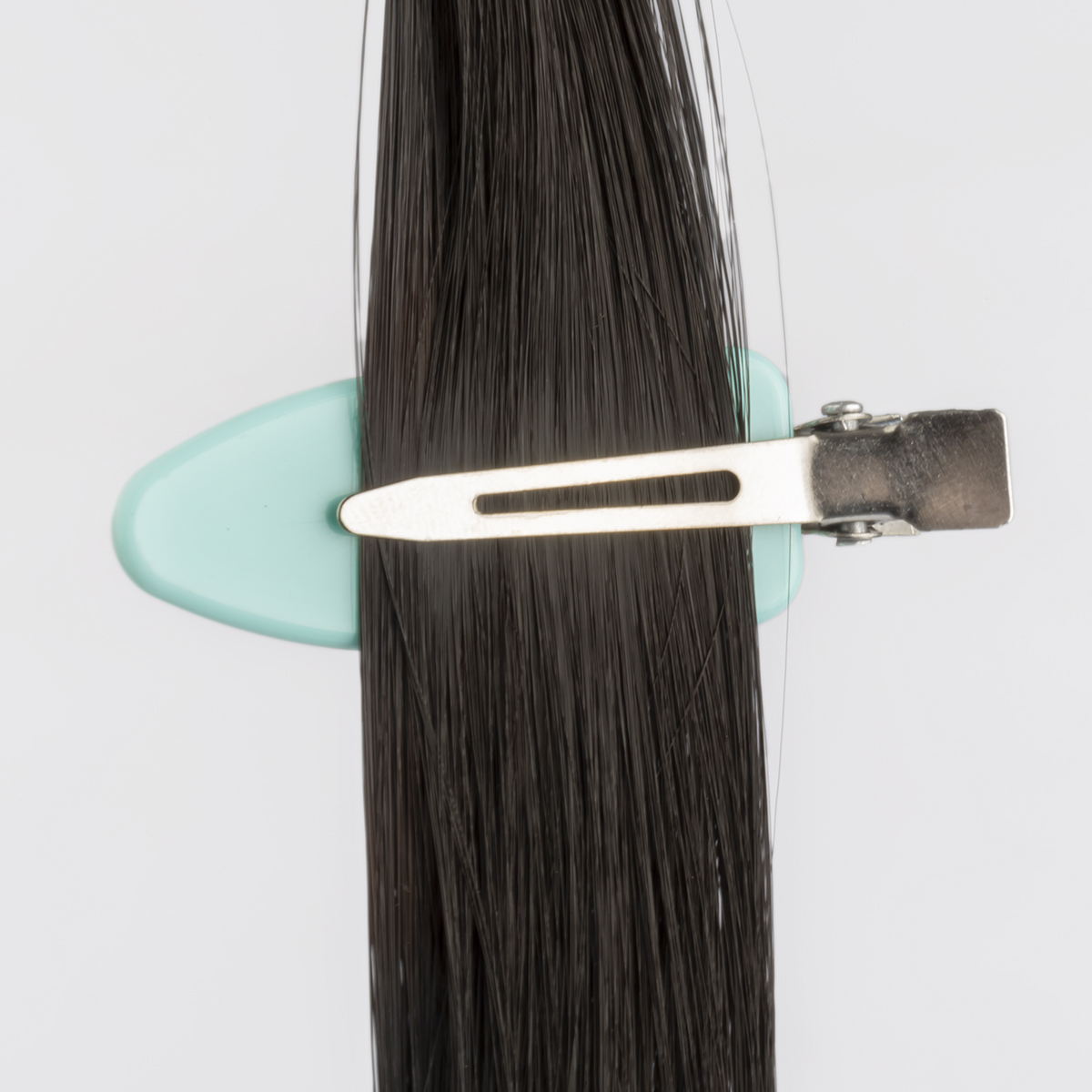 Profesionalne kopče za kosu bez pregiba – detaljni prikaz