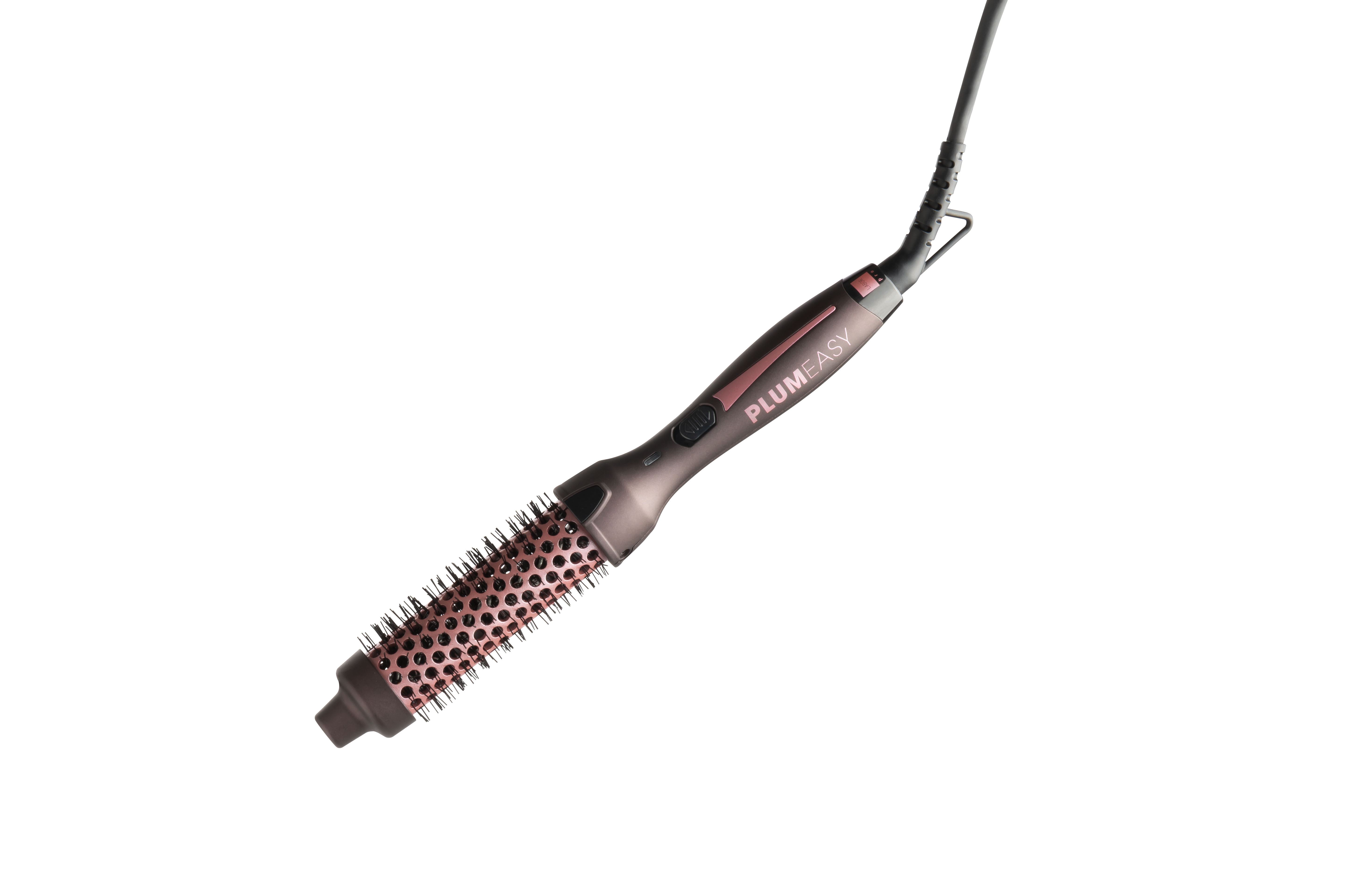 Profesionalna termalna četka Labor Pro Plum Easy u upotrebi – idealna za oblikovanje volumena i valova.