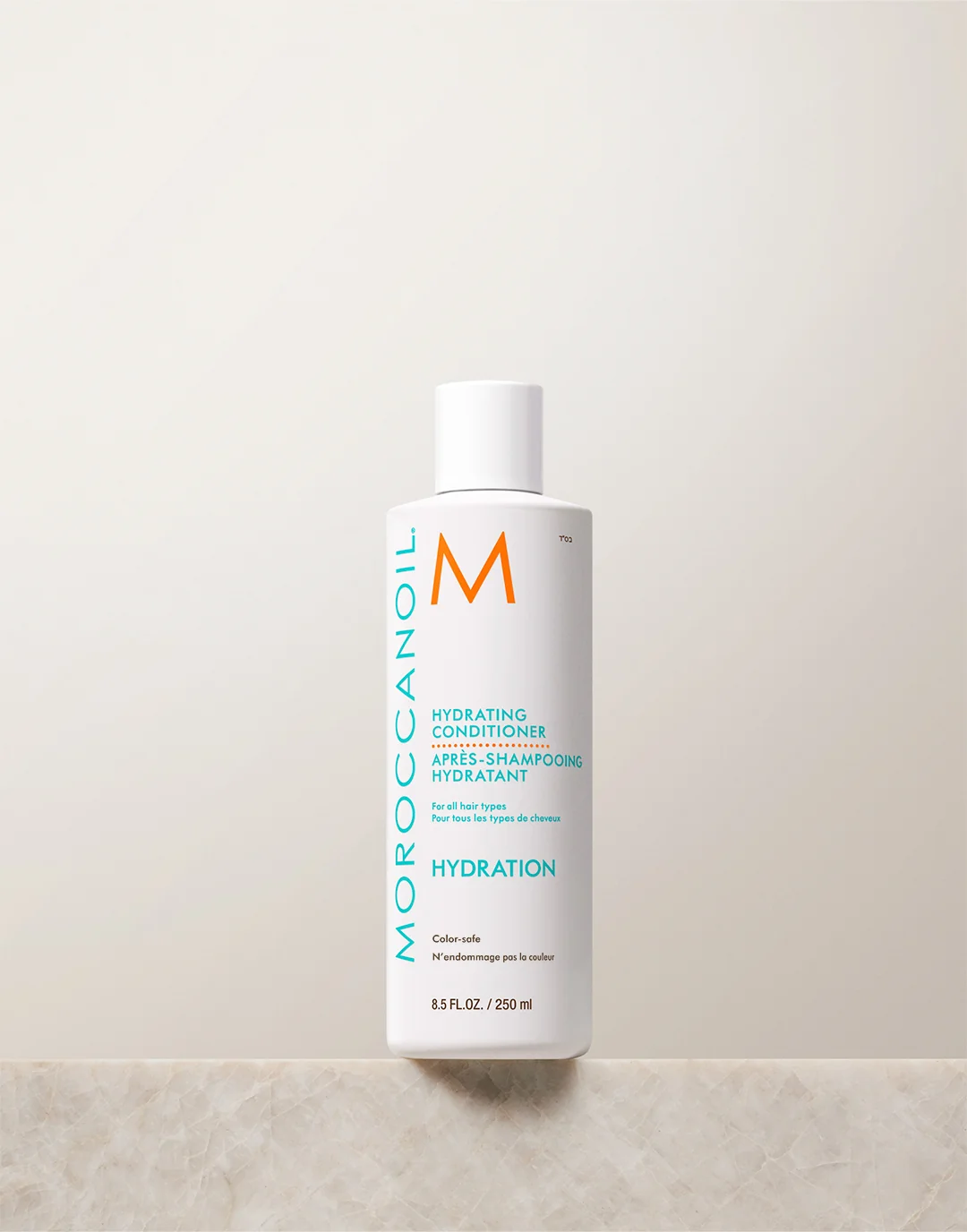 Moroccanoil Hydrating Conditioner 250 ml na kamenoj podlozi